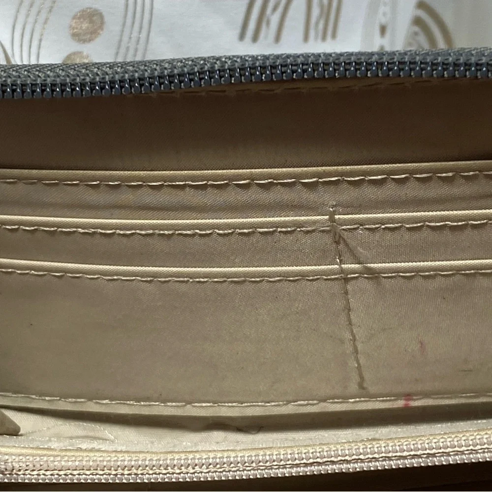 Elegant Cream Wallet